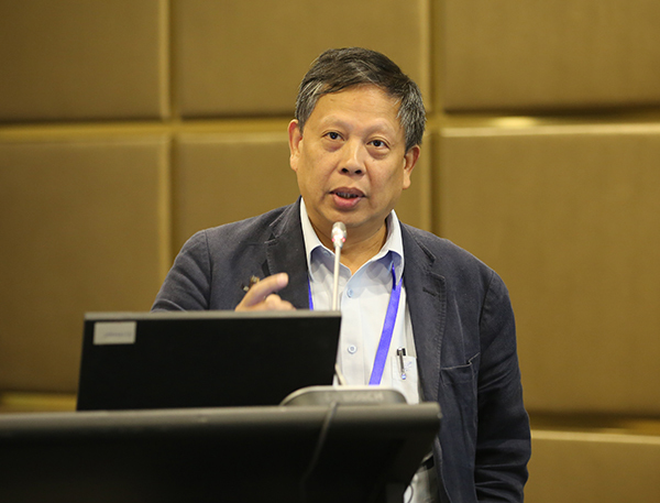 伍江（法国建筑科学院院士，建筑历史学家，同济大学建筑与城市规划学院教授、博士生导师）_百度百科