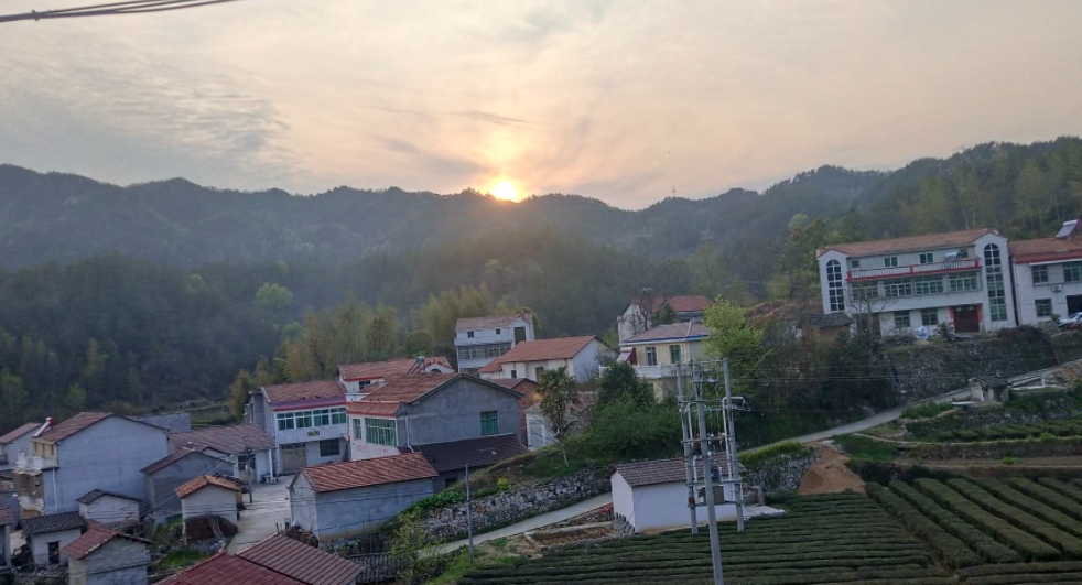 杨柳湾镇,隶属于湖北省黄冈市 a target="_blank" href="/item/英山县