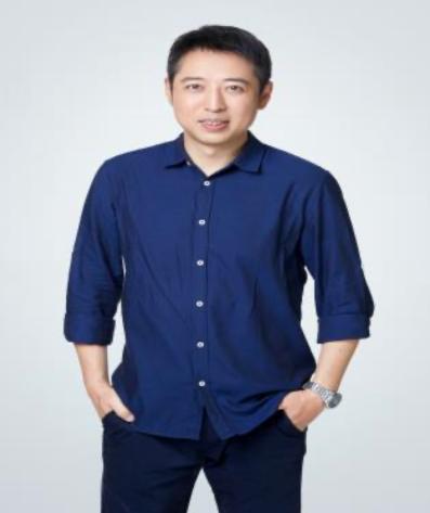 作家王磊推新作“线索”就在《畅销书》里_百科TA说
