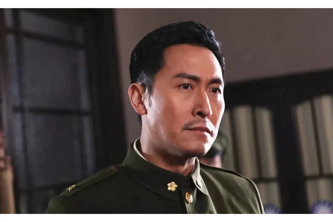 是电视剧《侠探高飞》中的角色,由演员马德钟饰演