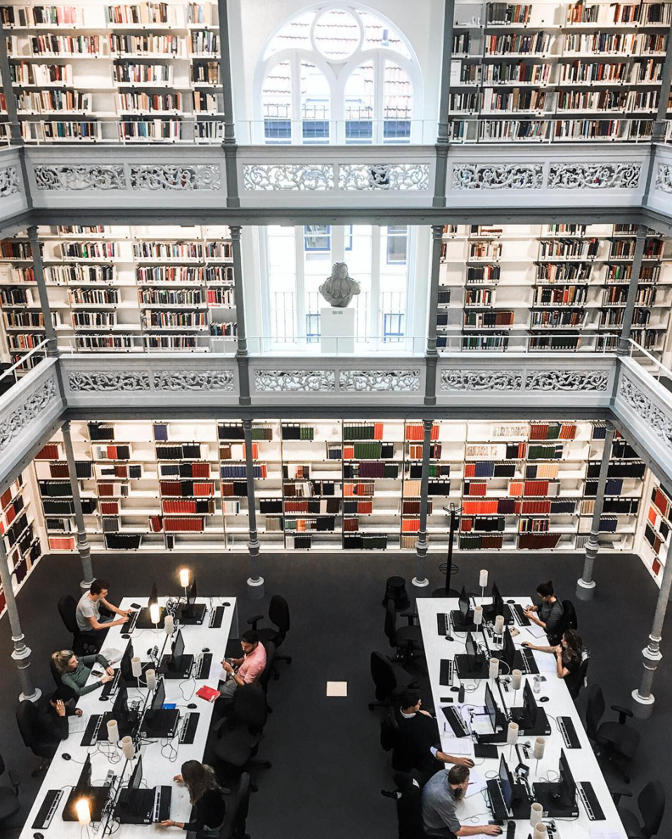  p>乌得勒支大学(英语:utrecht university;荷兰语:universiteit