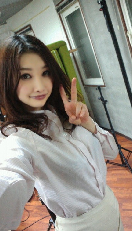  p>水岛津实(水嶋あずみ,又译作水嶋杏美)是一名 a target="_blank"