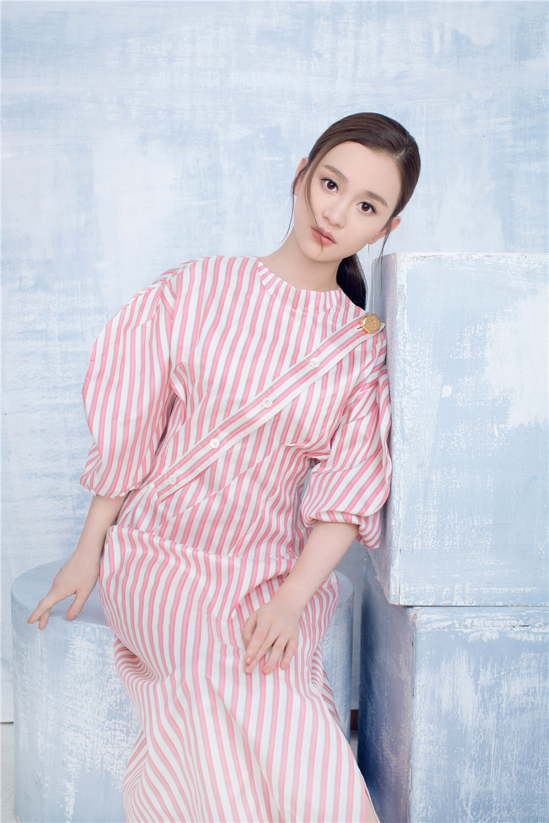 陈昱霖,原名陈梦琳,1988年8月10日出生于湖北省荆门市,中国内地女演员