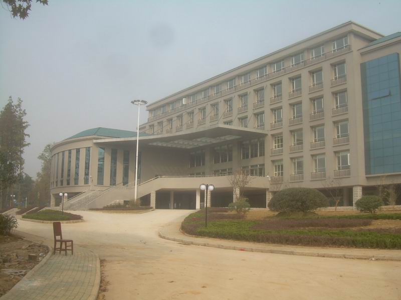 武汉大学化学与分子科学学院