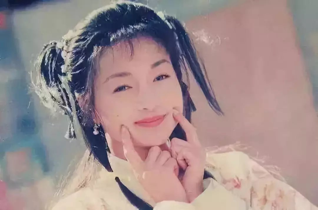 息影后的李绮红，在干什么？_百科TA说