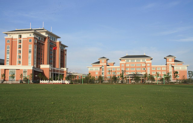 南通市天星湖中学