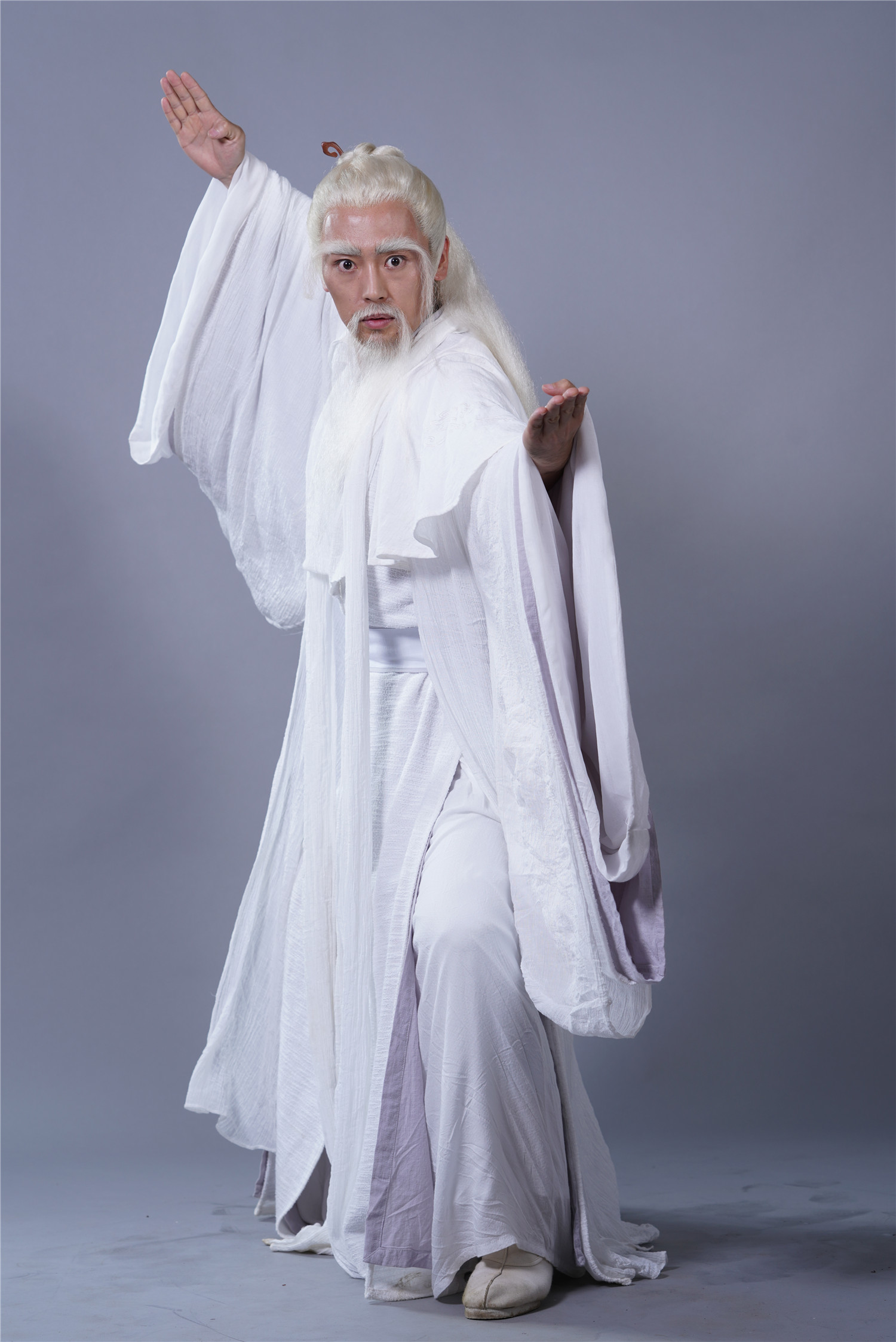  p data-id="go02v3r32t">陈立唯,曾用名陈勇