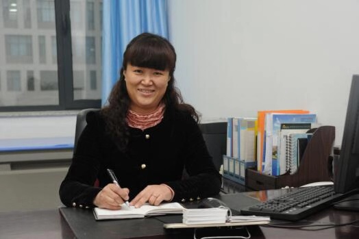 陈丽