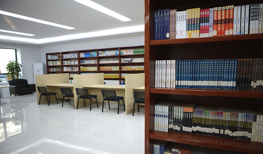  p data-id="gnbt8ihyc2">南京建康高级技工学校是由江苏省人力资源和