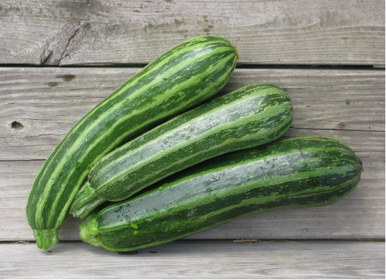  p data-id="go0lyfr7fz">生瓜(cucumis melo