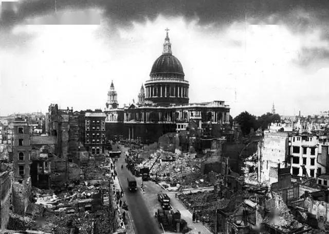 war ii,1939年9月1日至1945年9月2日),简称二战,亦称世界反法西斯战争