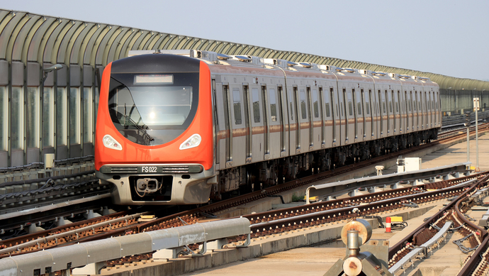 地铁房山线(beijing subway fangshan line),又称"北京地铁25号线",是