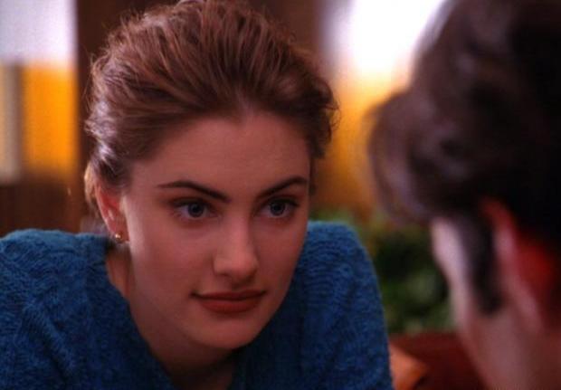  p>梅晨·阿米克(m  dchen amick)1970年12月12日出生于美国,演员.