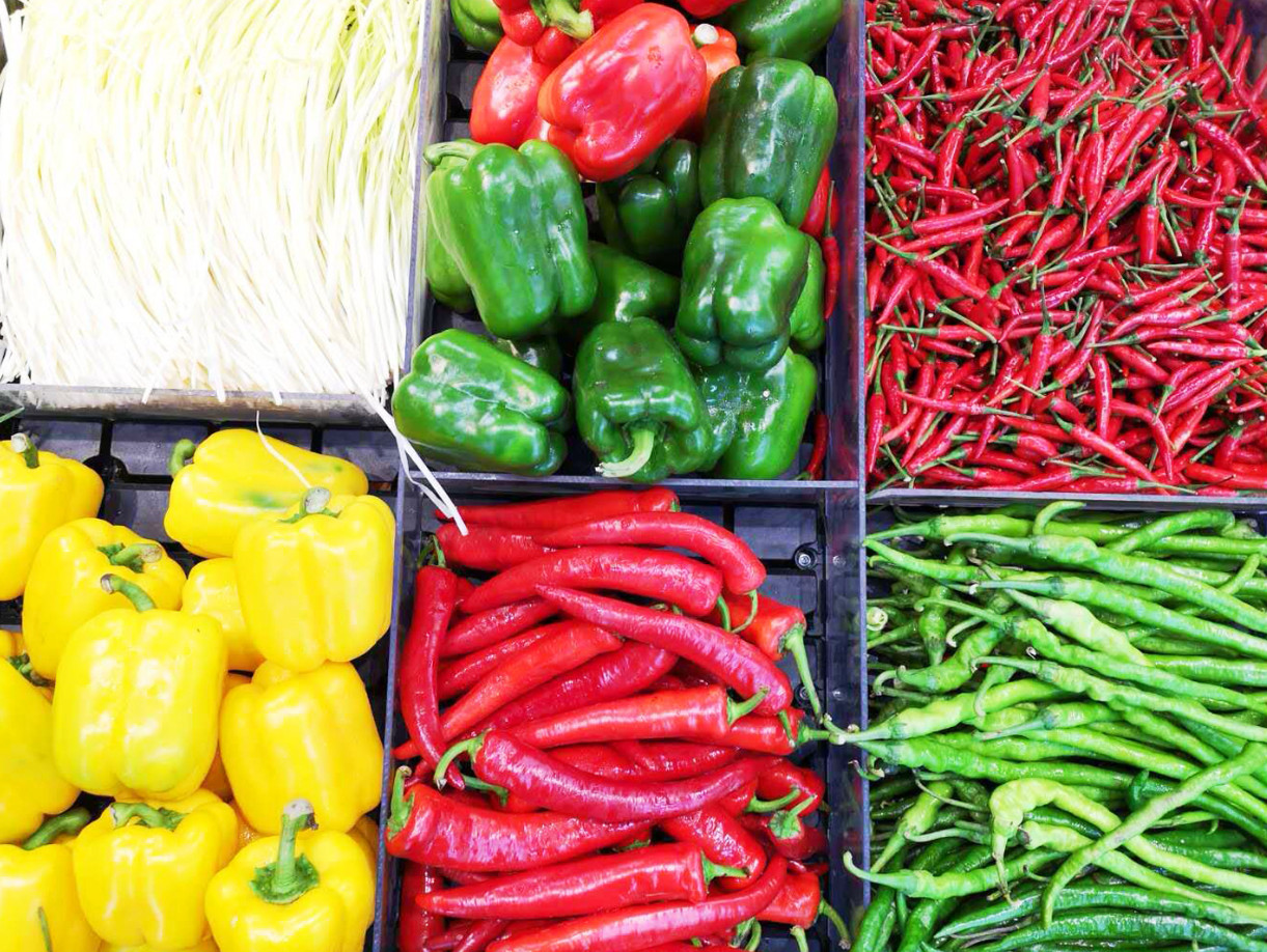 致力于打造社区连锁生鲜食品服务平台,总部设在香港. /p>