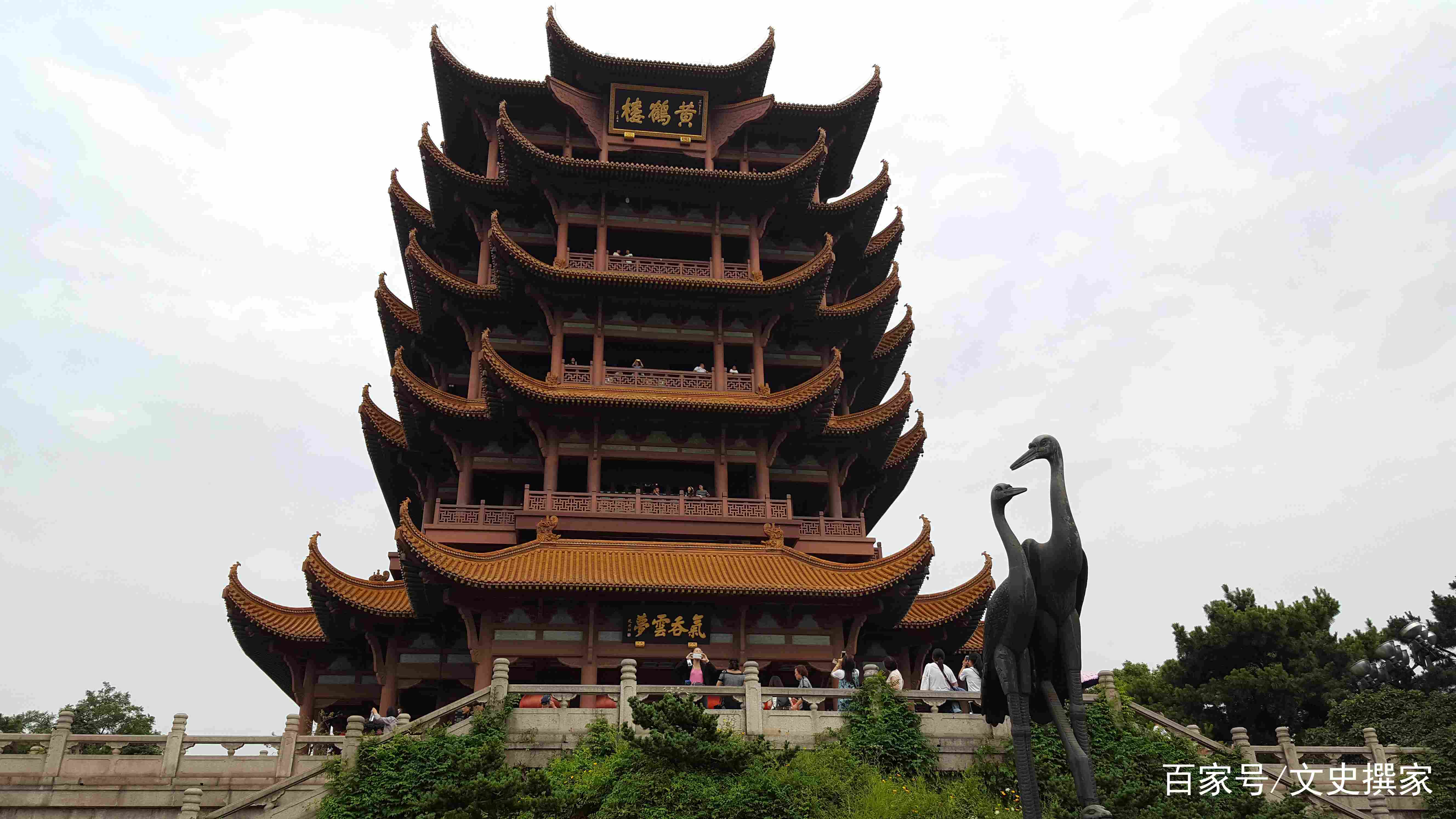 唐人七律第一”不是李白也不是杜甫，而是他的诗_百科TA说