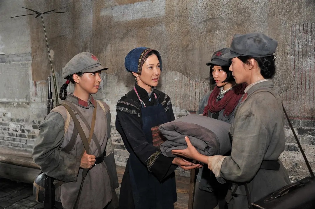 《半条棉被》是由<a target="