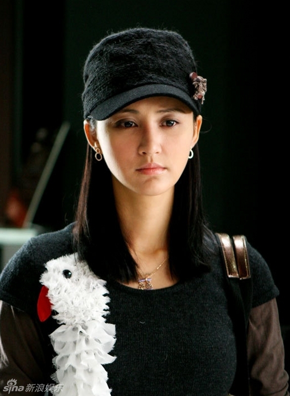  p>张歆艺,1981年5月29日出生于 a target="_blank" href="/item/四川