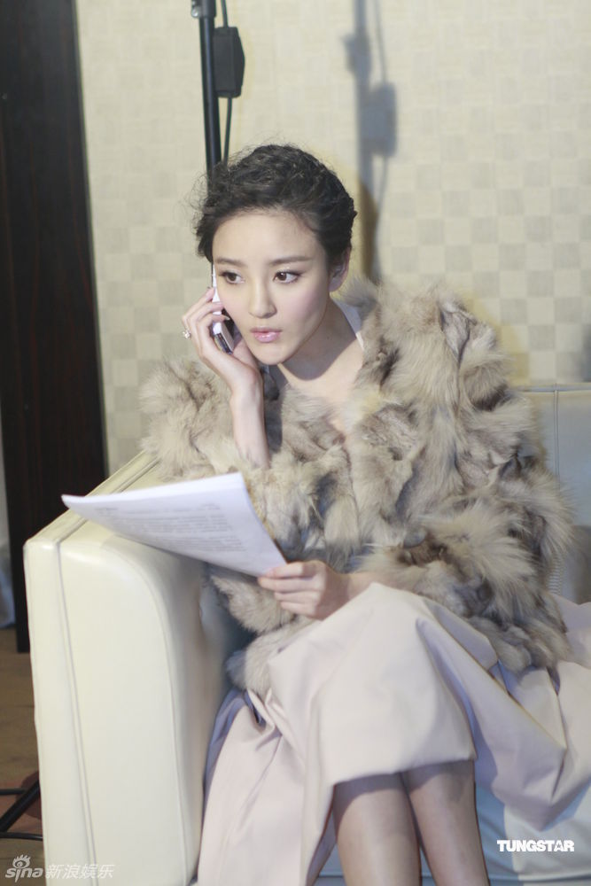  p data-id="gncmw9c1ab">刘玥霏 i>(原名刘雨