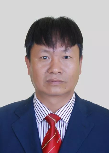  /p> p data-id="gn2rdjrf2e">现任玉龙县信访局副局长. /p>