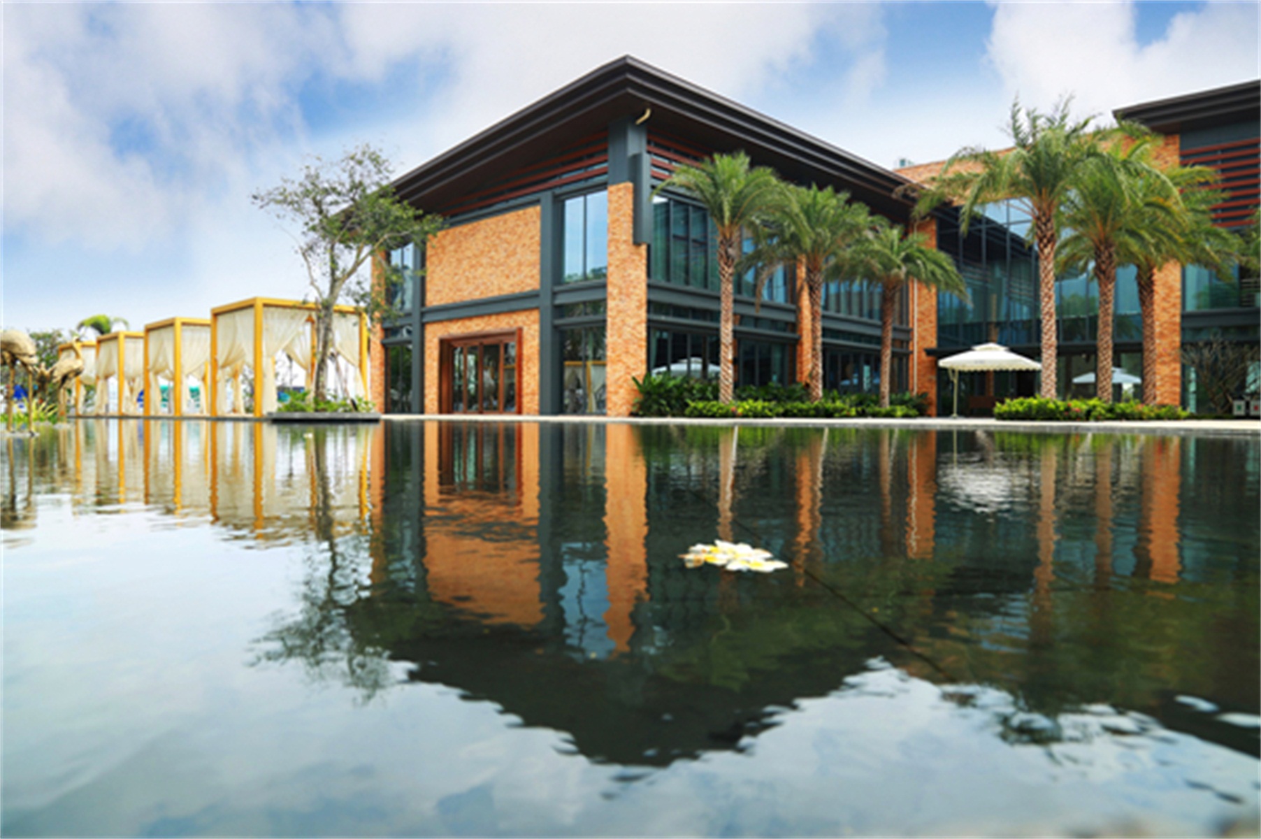 三亚国际酒店管理学院