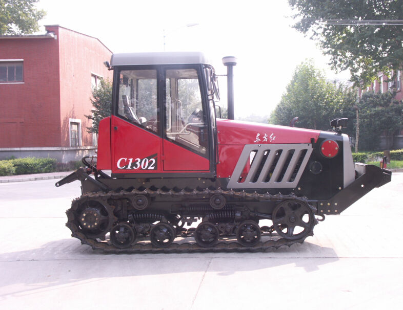  p>履带式拖拉机也叫"链轨拖拉机"或" a target="_blank" href="/item