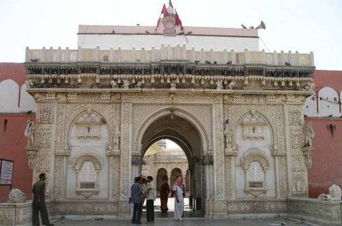 卡莉·玛塔神庙