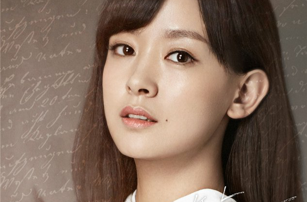  p data-id="gnwjhtbc92">文晓华, a target="