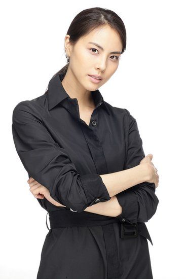  p>朴志胤,1982年1月3日出生在韩国首尔.韩国女演员,歌手.