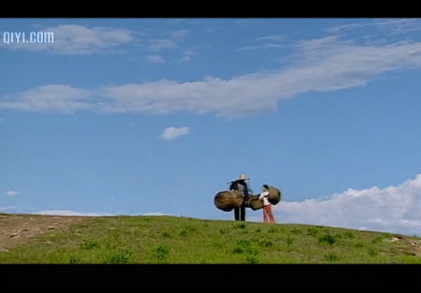 《暖春》是由 a target="_blank" href="/item/山西电影制片厂