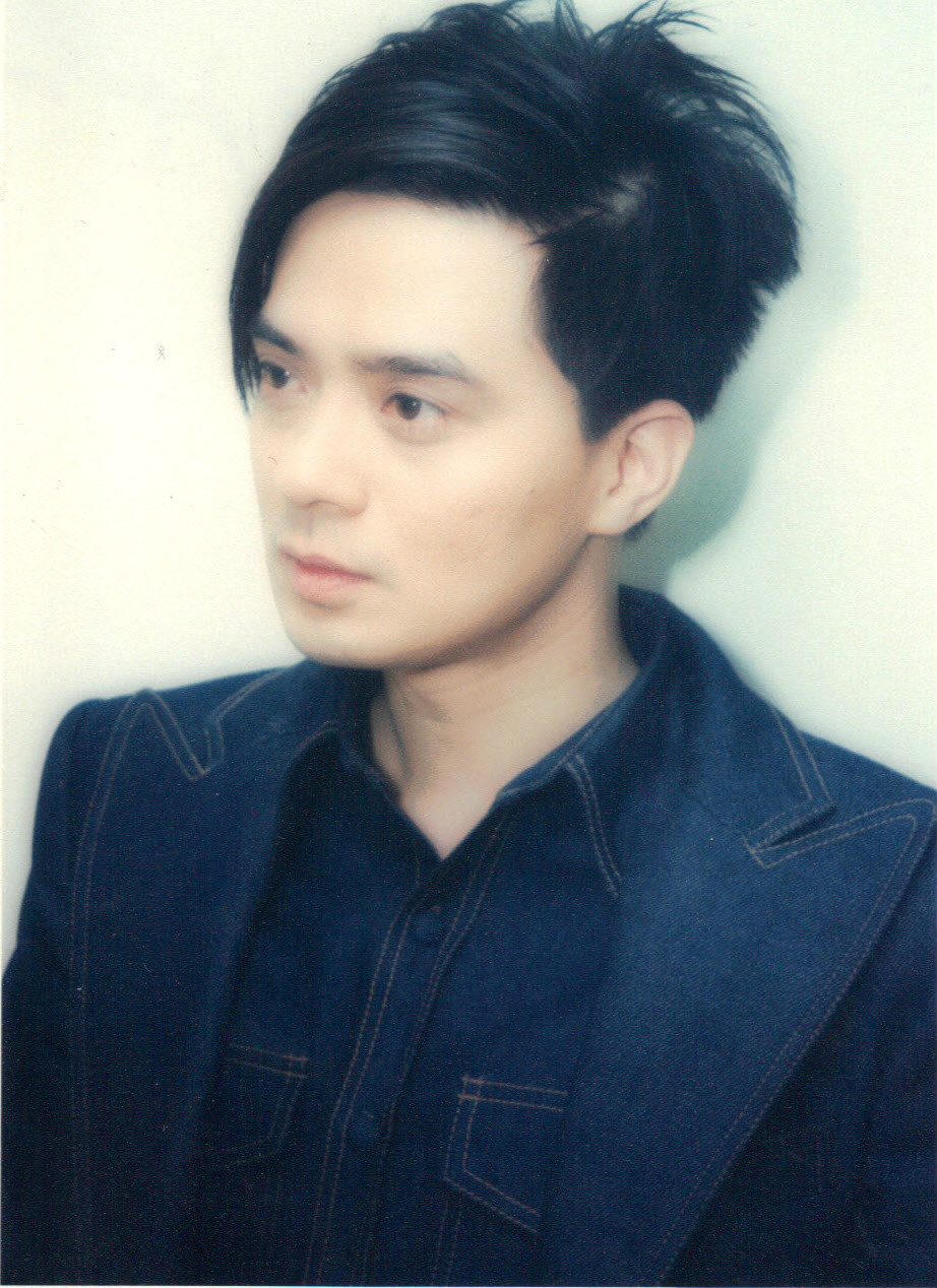  p>黄耀明(anthonywong),1962年6月16日生于中国 a target="_blank"