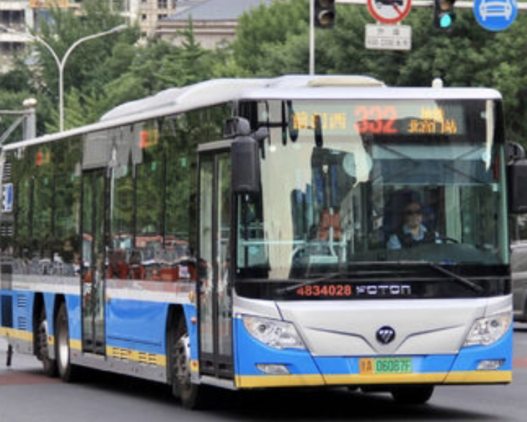  p>北京公交332路(beijing bus line 332)运营于中国北京市 a target=