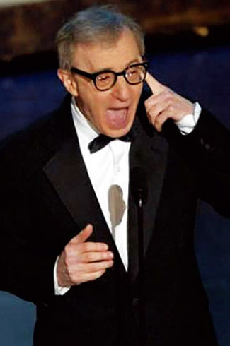 艾伦·斯图尔特·康尼斯堡,1935年12月1日出生于纽约布鲁克林,美国