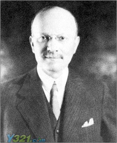 安德烈·雪铁龙(andré.citroen)在法国巴黎出生.