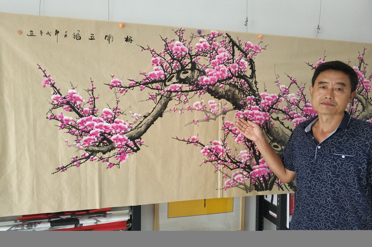 id="gnbiwa5s1i">田成喜,出生1956年,笔名白杨,陕西人,著名花卉画家