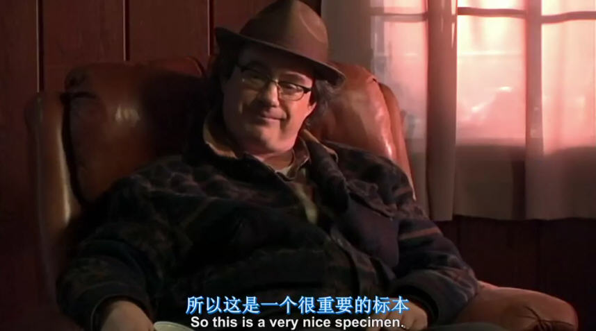 这个人男人来自地球