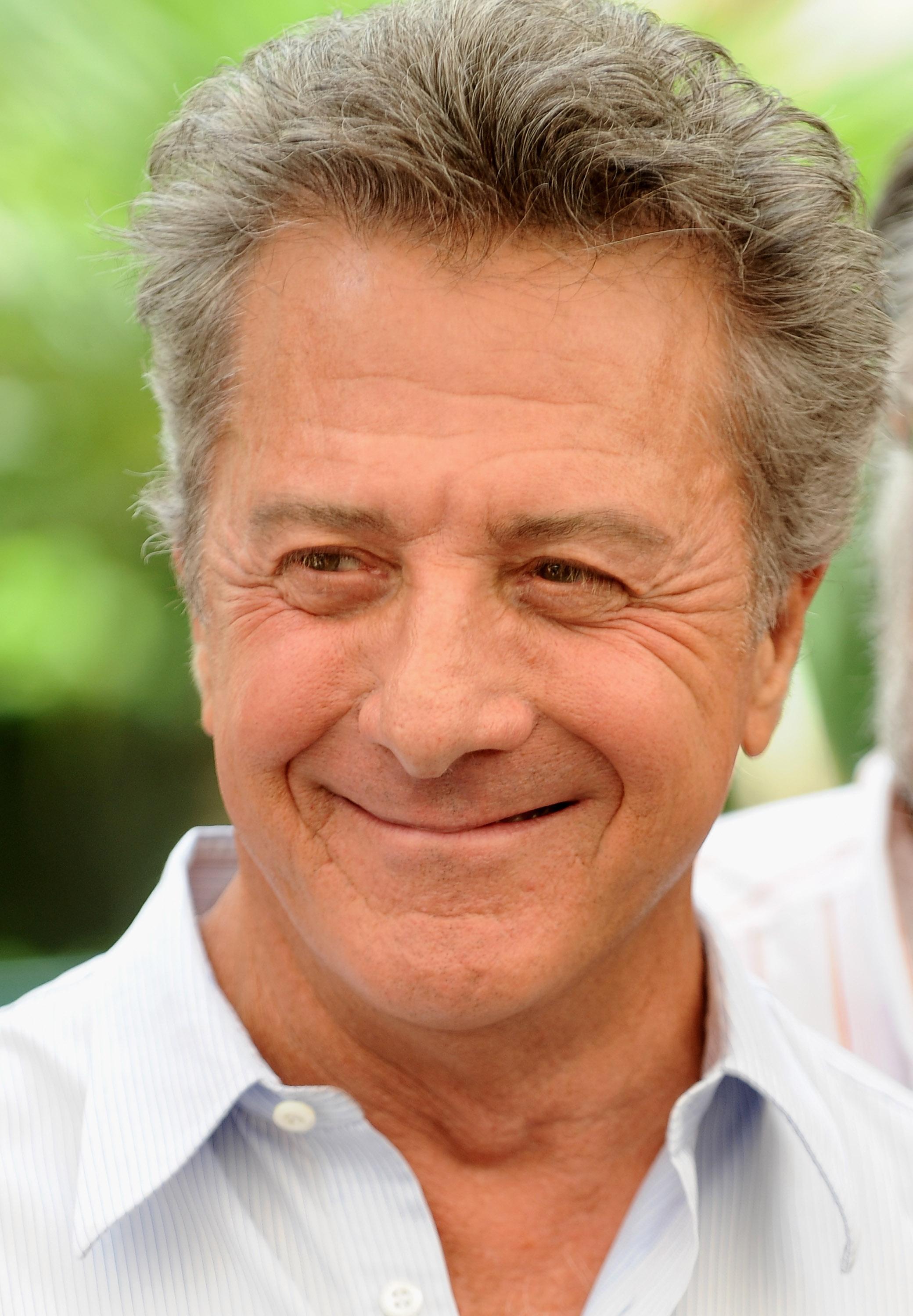 p>达斯汀·霍夫曼(dustin hoffman,1937年8月8日出生于美国加州