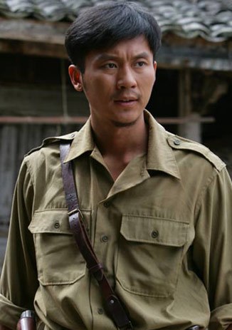 李晨