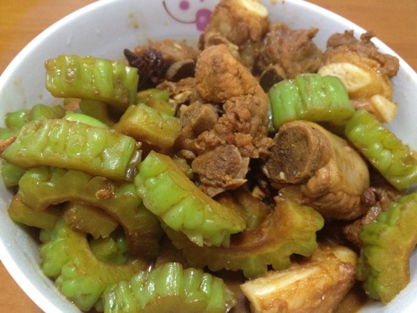 腐乳苦瓜烧排骨