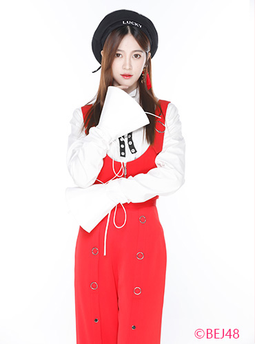 data-id="gnbyml6as8">陈美君,1994年1月15日出生于广东省广州市,中国