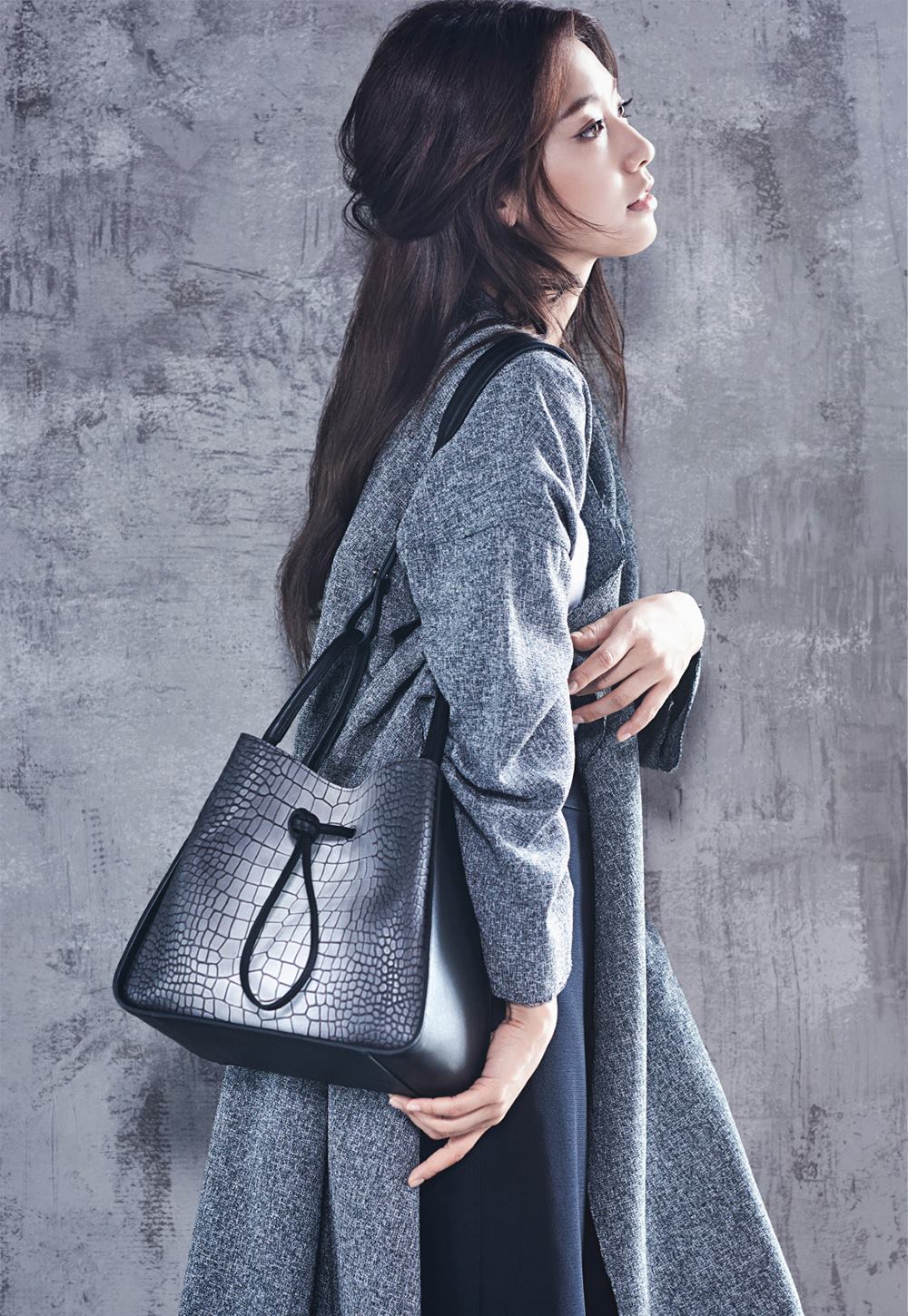  p>朴信惠 i>(         ,park shin hye) /i>,1990年2月18日出生于