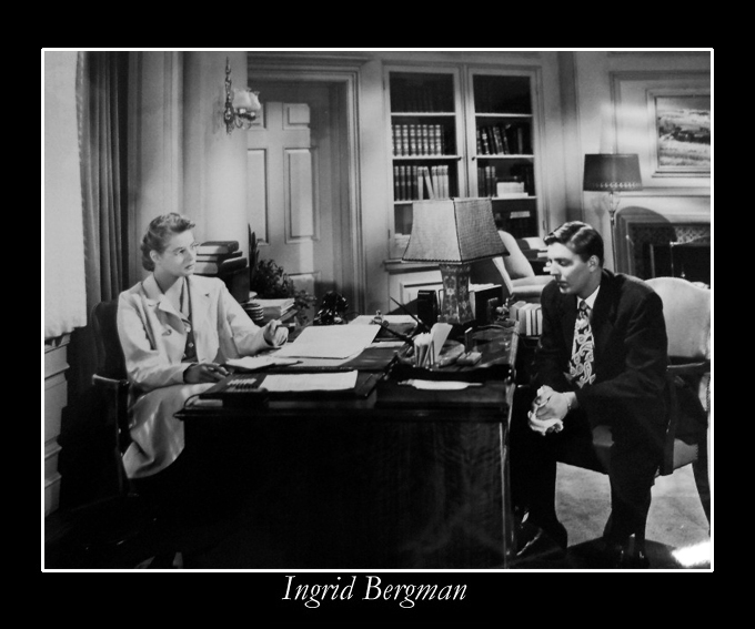  p>《爱德华大夫》是1945年上映的美国好莱坞早期黑白影片,悬疑片,由 