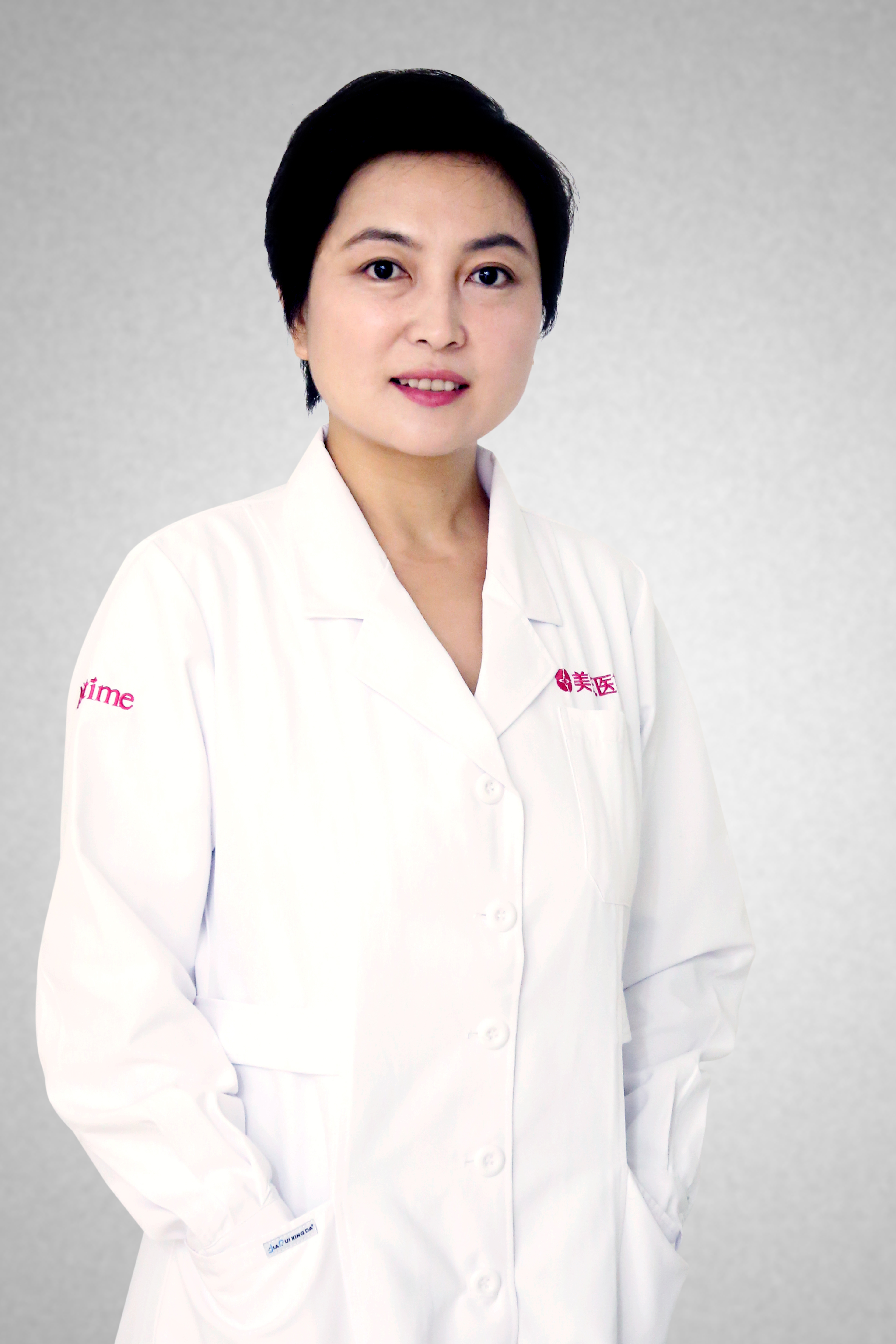  p data-id="gnb4p3vetr">赵琳,女,北京美天医疗美容门诊部医生. /p>