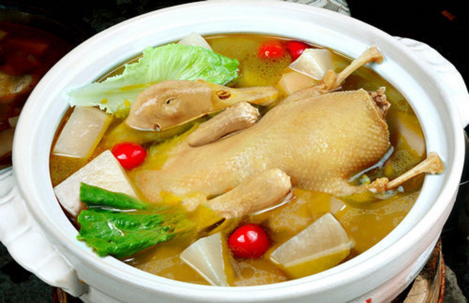 冬瓜荷叶水鸭汤