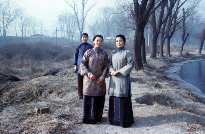  p>《秋瑾》是 a target="_blank" href="/item/上海电影制片厂