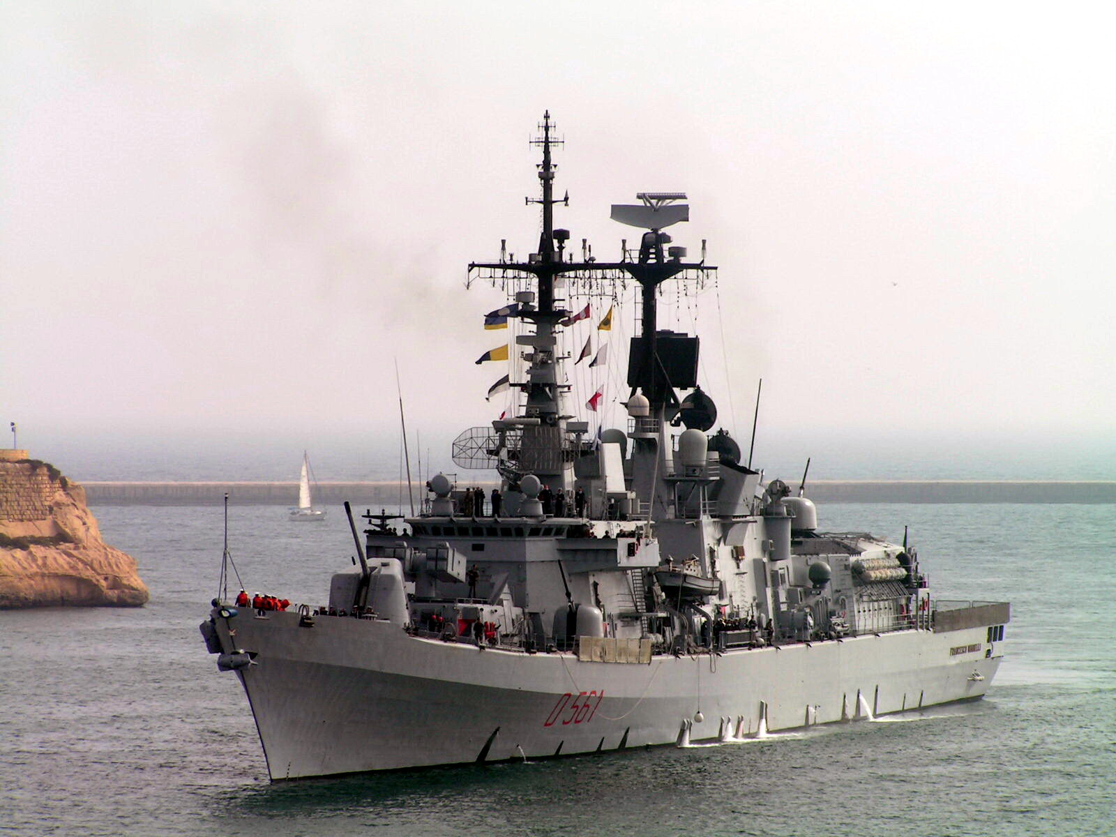 杜兰德·泽拉·潘尼级驱逐舰