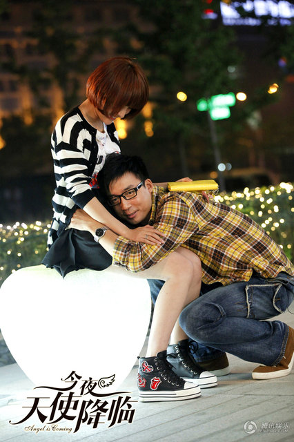  p>《今夜天使降临》是由北京金色池塘和北京完美星空共同出品,导演 a