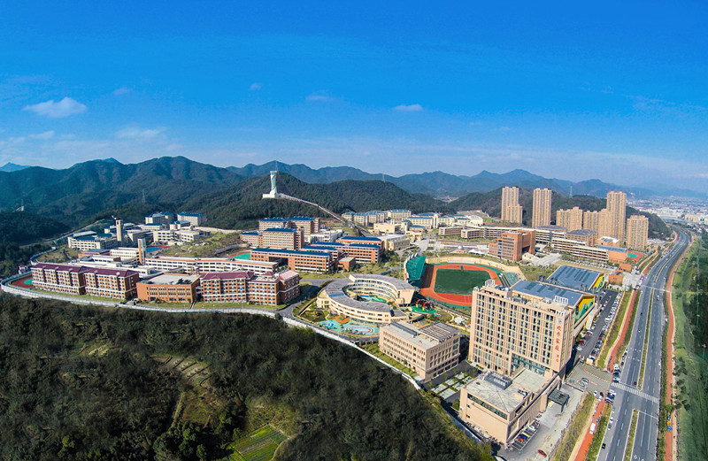 诸暨海亮高级中学