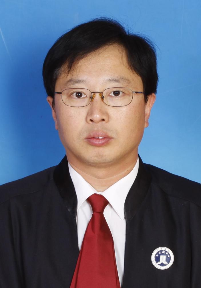 张军伟
