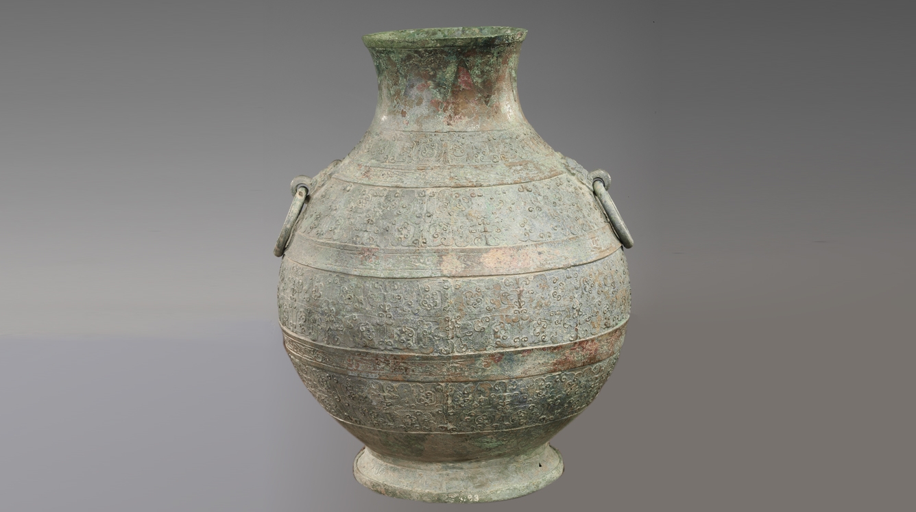 蟠螭纹壶是1964年山西省长治市分水岭出土的文物,现收藏于山西博物院