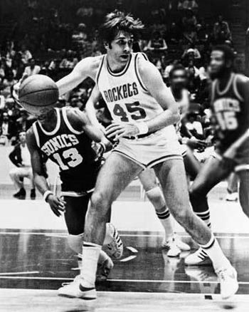  p>鲁迪·汤姆贾诺维奇(rudy tomjanovich),1948年11月24日出生于美国